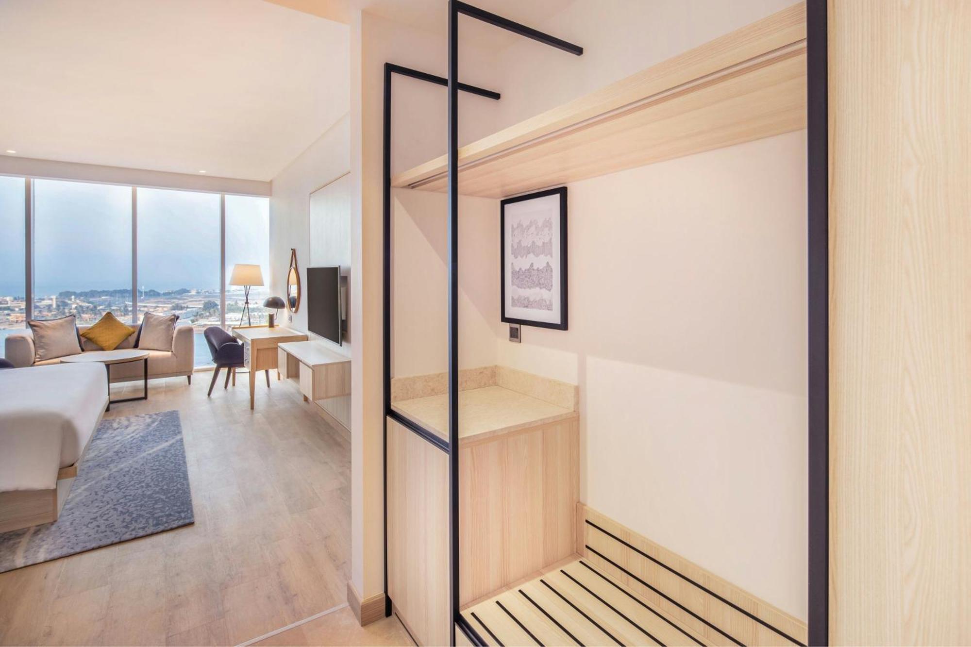Four Points By Sheraton Jeddah Corniche Exterior foto